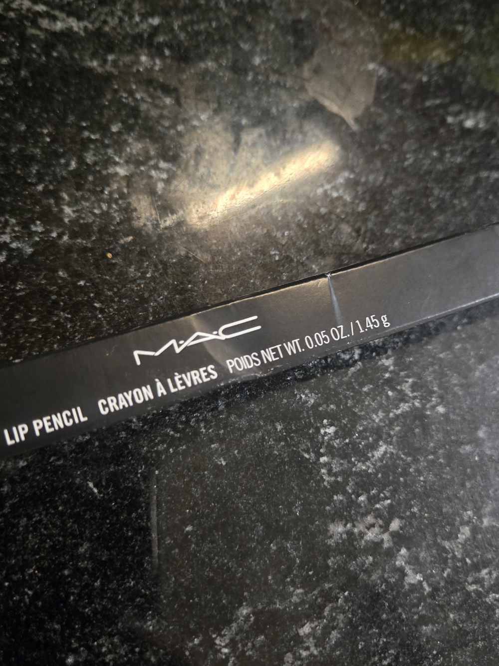 MAC Cosmetics Lip Liner Color Beige Turner